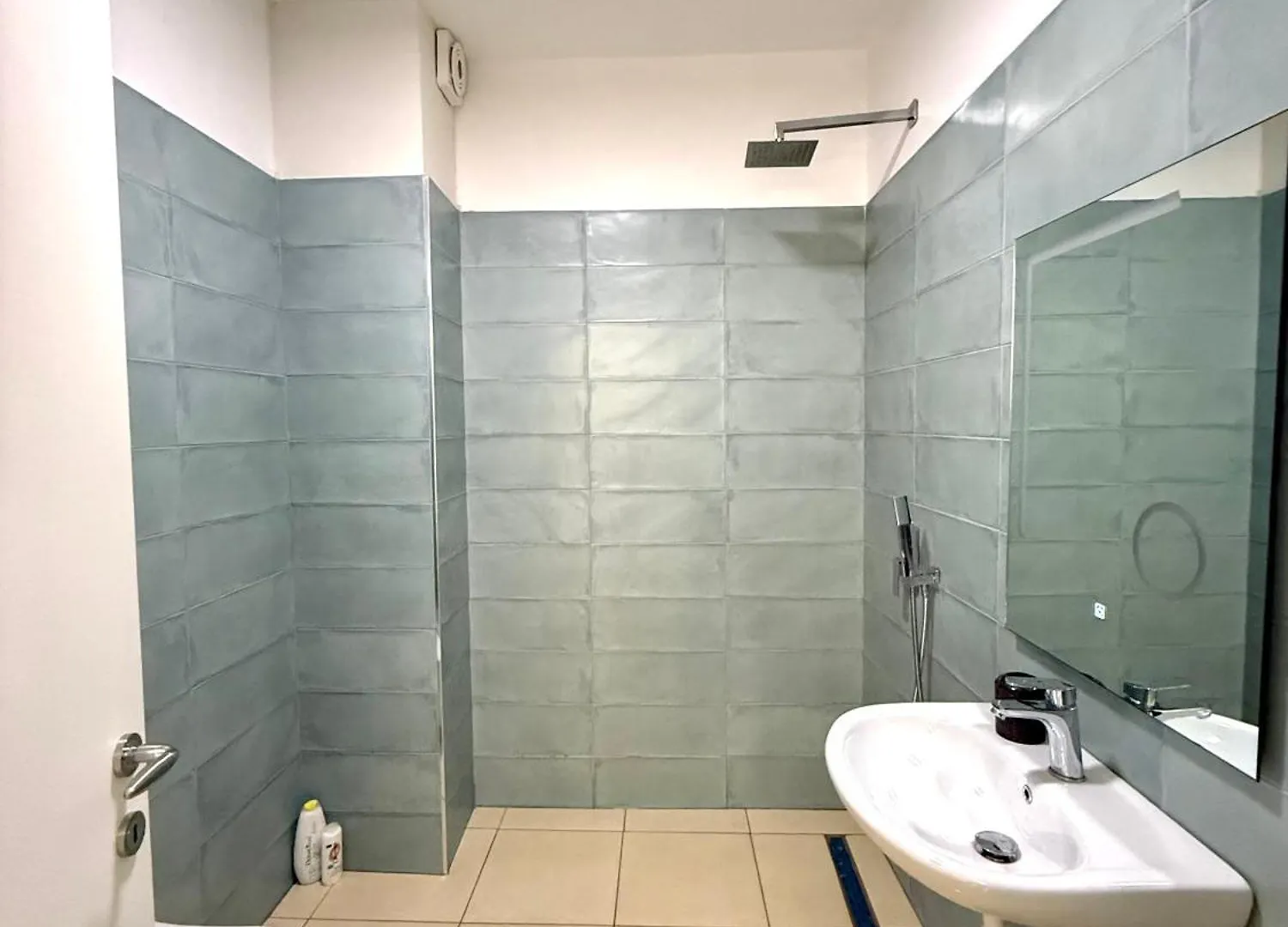 Marea Apartment Vlorë 0*,  アルバニア